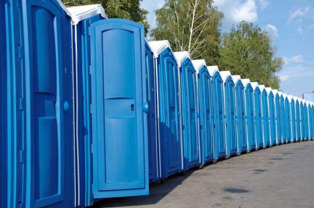 Best Wedding porta potty rental  in Kensington, CT